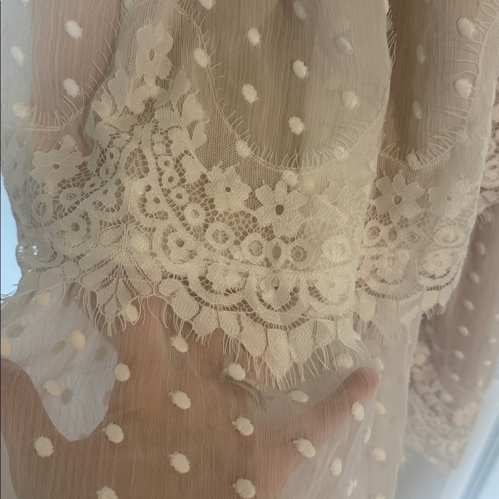 Show Me Your MuMu LANA Off Shoulder White Lace Tiered Midi Dress - Picture 5 of 6
